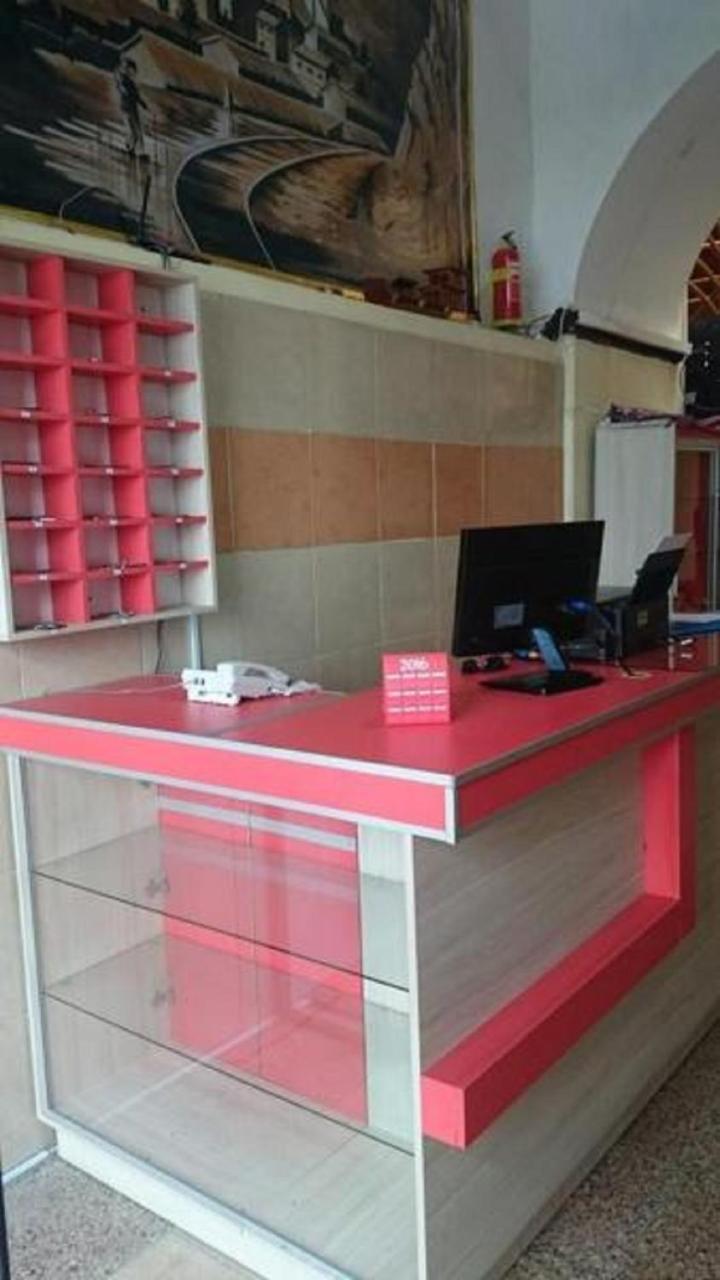 Hostal La Realeza Potosí Dış mekan fotoğraf